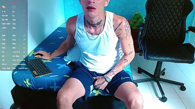 Snapshot of bray_hotboy777 chatting on December 2024 02:28:02 PM bray hotboy777 online show from December 2024 02:28:02 PM