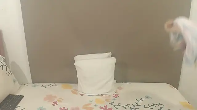 kimberlyjamexxx online show from October 2025 03:16:02 AM