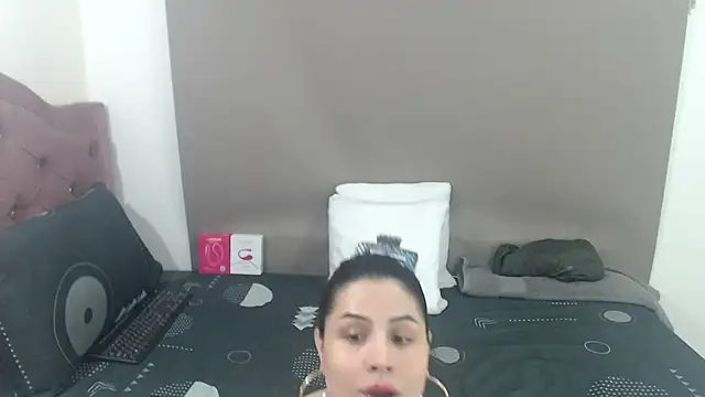 Snapshot of kimberlyjamexxx chatting on May 2026 12:52:02 AM kimberlyjamexxx online show from May 2026 12:52:02 AM