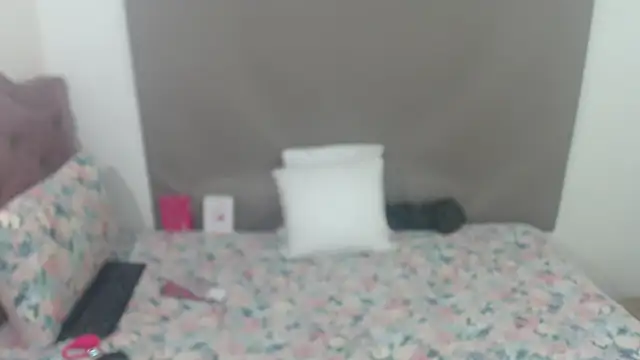 Snapshot of kimberlyjamexxx chatting on June 2026 02:49:01 AM kimberlyjamexxx online show from June 2026 02:49:01 AM