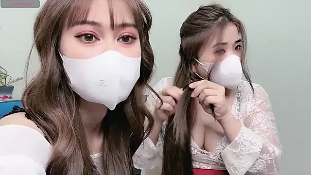 Snapshot of LyLy_Office chatting on January 2025 12:10:01 PM LyLy Office online show from January 2025 12:10:01 PM