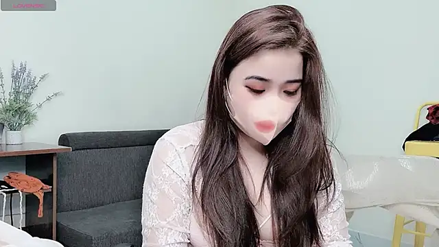 Snapshot of LyLy_Office chatting on February 2025 05:16:01 AM LyLy Office online show from February 2025 05:16:01 AM