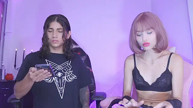 Snapshot of gabriel__manson chatting on December 2024 01:28:01 AM gabriel manson online show from December 2024 01:28:01 AM