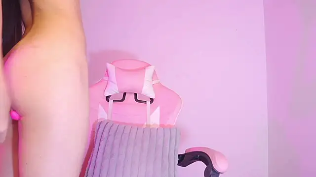 Snapshot of gabriel__manson chatting on January 2025 06:57:01 AM gabriel manson online show from January 2025 06:57:01 AM