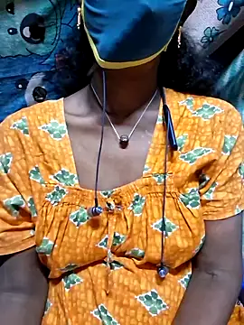 Snapshot of Tamil--Rani chatting on October 2025 02:18:02 PM Tamil--Rani online show from October 2025 02:18:02 PM