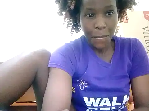 Snapshot of Claris2 chatting on September 2025 08:47:02 PM Claris2 online show from September 2025 08:47:02 PM