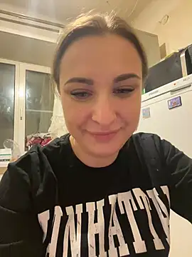 Snapshot of OlgaBuzzz chatting on February 2025 01:33:01 PM OlgaBuzzz online show from February 2025 01:33:01 PM