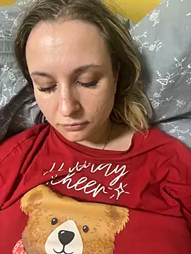 Snapshot of OlgaBuzzz chatting on March 2025 01:54:01 PM OlgaBuzzz online show from March 2025 01:54:01 PM