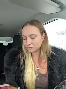 OlgaBuzzz online show from November 2025 06:36:02 AM