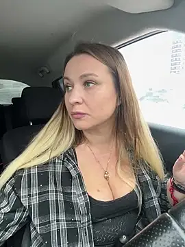 OlgaBuzzz online show from February 2026 06:28:02 AM