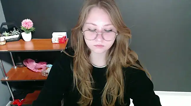 lady minx online show from December 2024 07:30:01 AM