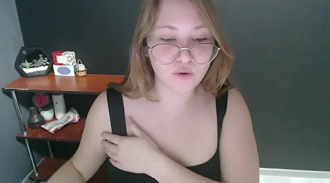 lady minx online show from December 2024 10:24:01 AM