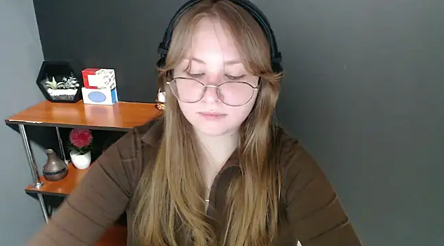 lady minx online show from January 2025 10:23:02 AM