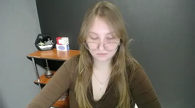 lady minx online show from February 2025 10:48:02 AM