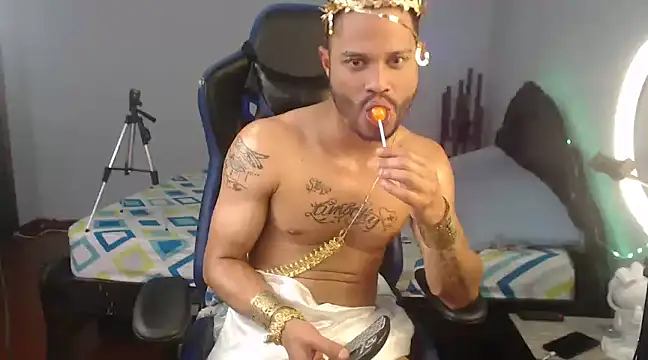 Sebastian lugo online show from February 2025 08:18:01 PM