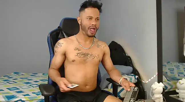 Sebastian lugo online show from March 2025 08:25:01 PM