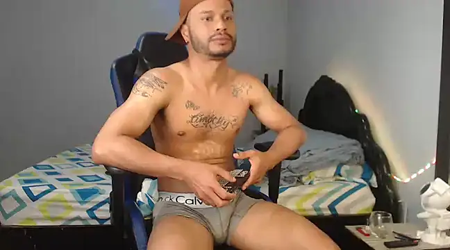 Sebastian lugo online show from March 2025 10:55:02 PM