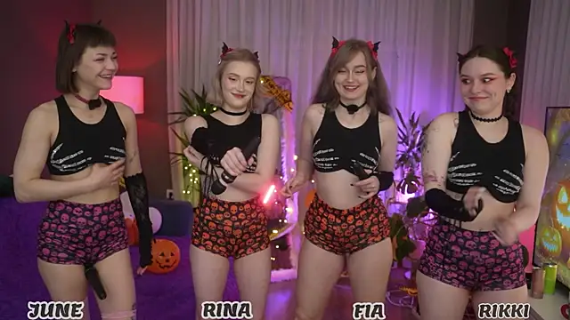 Snapshot of fiadventure chatting on October 2025 02:01:02 AM fiadventure online show from October 2025 02:01:02 AM