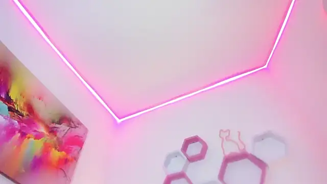  Ameliie online show from February 2025 09:53:02 PM