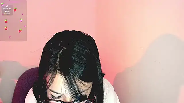 Snapshot of lovely__martina chatting on November 2025 09:24:02 PM lovely martina online show from November 2025 09:24:02 PM