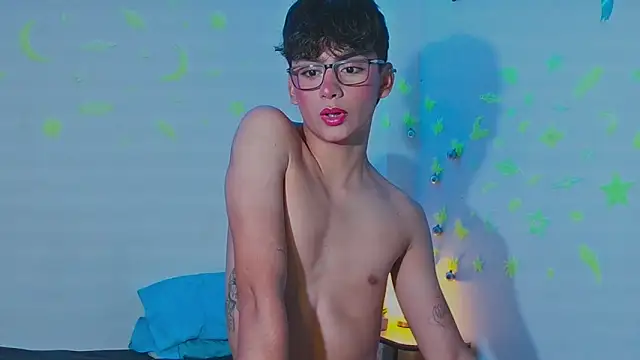 arnold laurent  online show from December 2024 10:38:02 PM