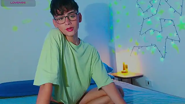 arnold laurent  online show from January 2025 09:41:02 PM
