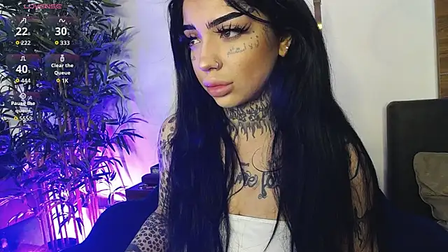 CreamyInkky  online show from April 2026 07:23:02 AM