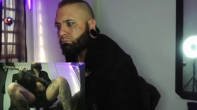 darkclothes online show from January 2025 08:58:02 PM