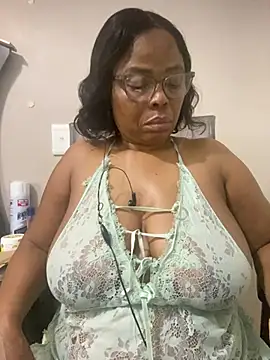 Nomthie online show from March 2026 11:33:01 PM