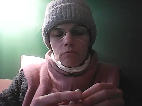 Snapshot of Musical__fantasy chatting on February 2026 12:24:01 PM Musical fantasy online show from February 2026 12:24:01 PM