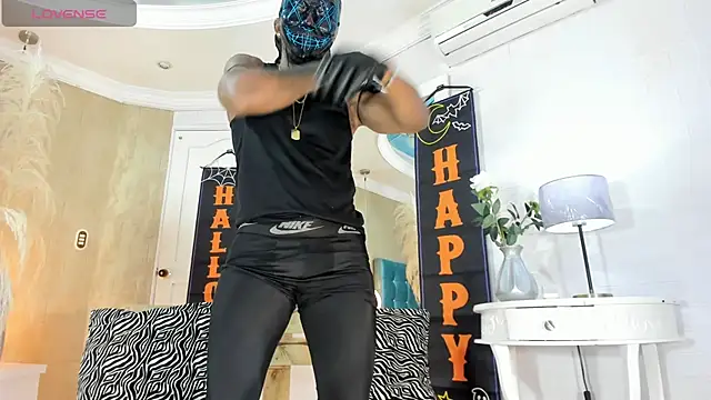 RicoBrown777  online show from October 2025 04:42:01 AM