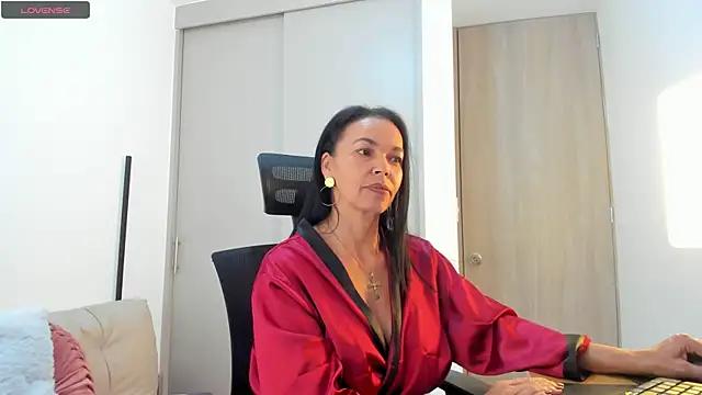 Snapshot of Evawalker_ chatting on September 2025 08:20:02 PM Evawalker online show from September 2025 08:20:02 PM
