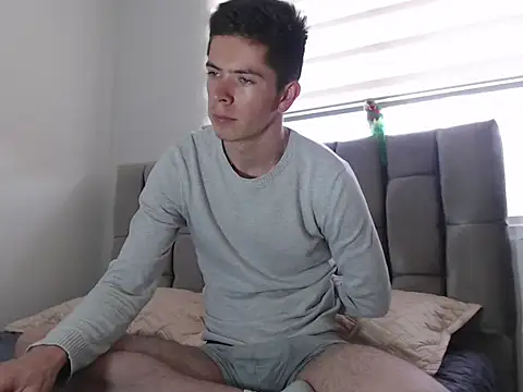 Eliantg online show from December 2024 09:08:02 PM