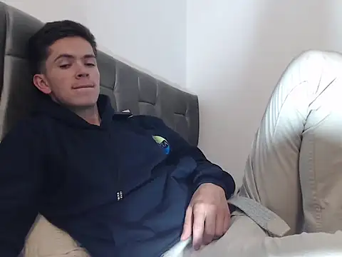 Eliantg online show from September 2025 12:21:02 AM