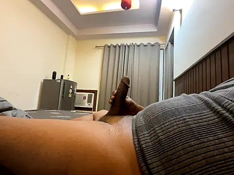 Snapshot of FantasyCock9 chatting on December 2025 11:45:01 PM FantasyCock9 online show from December 2025 11:45:01 PM