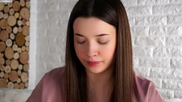 LowOncoming online show from October 2025 03:03:02 AM