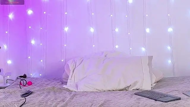 aryalovejoy online show from February 2025 01:48:02 PM