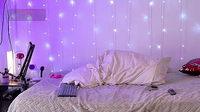 aryalovejoy online show from February 2025 04:59:02 PM