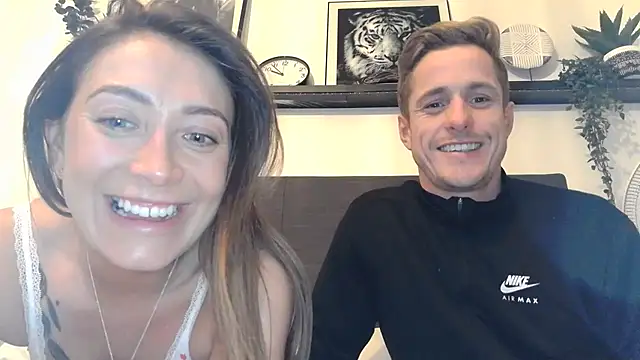 Pollypearson online show from January 2025 09:37:01 PM