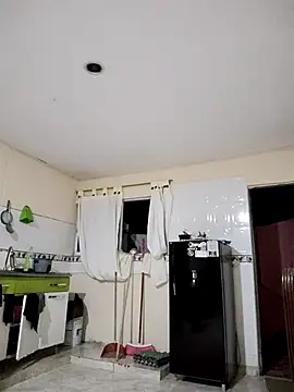 Snapshot of _maiahairy_ chatting on November 2025 11:07:02 PM maiahairy online show from November 2025 11:07:02 PM