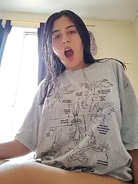  maiahairy  online show from November 2025 06:43:02 PM