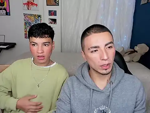 sweet boys xx online show from February 2025 12:28:01 PM