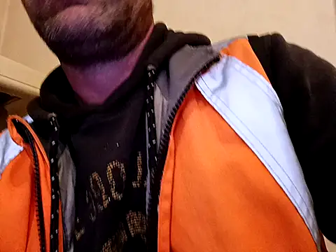 Timbojan28 online show from March 2026 08:20:01 PM