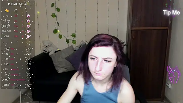 Snapshot of Muse_kitty_jenia chatting on January 2025 09:33:01 PM Muse kitty jenia online show from January 2025 09:33:01 PM