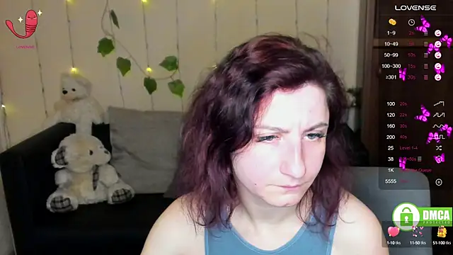 Snapshot of Muse_kitty_jenia chatting on February 2025 09:25:01 PM Muse kitty jenia online show from February 2025 09:25:01 PM