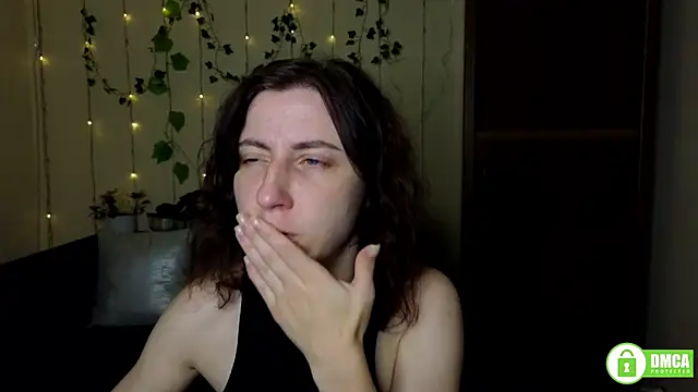 Snapshot of Muse_kitty_jenia chatting on September 2025 11:21:02 AM Muse kitty jenia online show from September 2025 11:21:02 AM