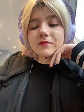 Baby  Naughty online show from December 2024 12:07:02 PM