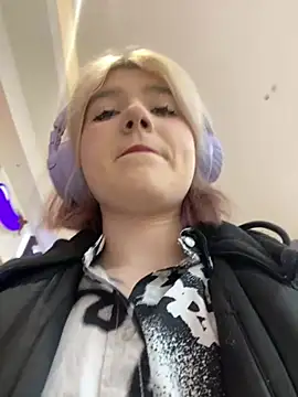 Baby  Naughty online show from February 2025 08:13:02 AM