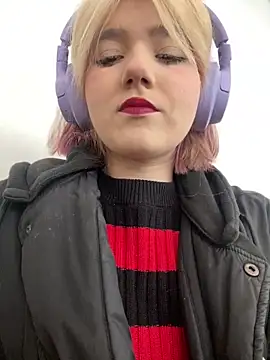 Baby  Naughty online show from February 2025 08:20:02 AM