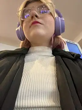 Baby  Naughty online show from February 2025 08:17:02 AM